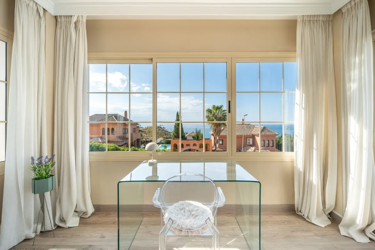 344a7116-0df2-47e2-b147-4f1ab1abe374