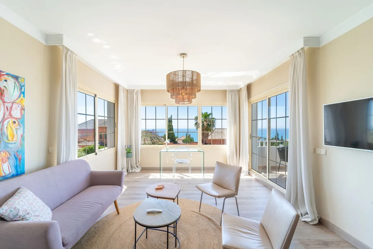 5810a636-261a-44a7-ac9f-44279d910648