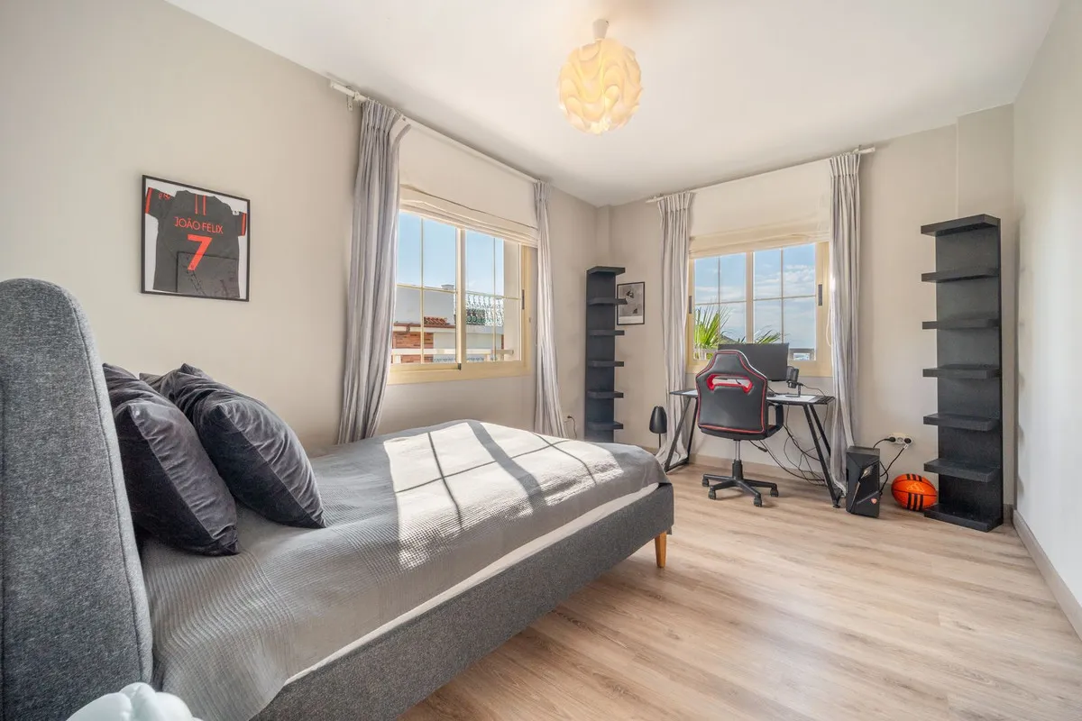 7ce70b2d-8b68-4b55-bcf5-a6d4667753cf