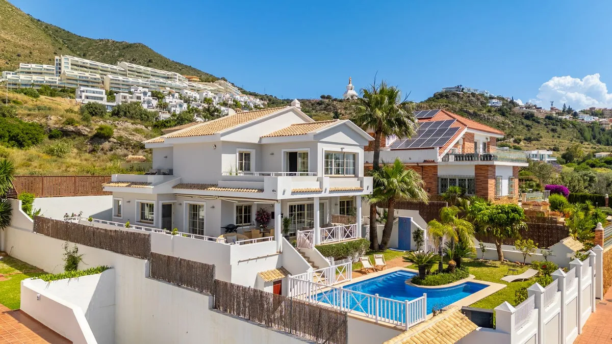 bde597fe-2a4f-4b70-ac7c-fbaa1031aeb3