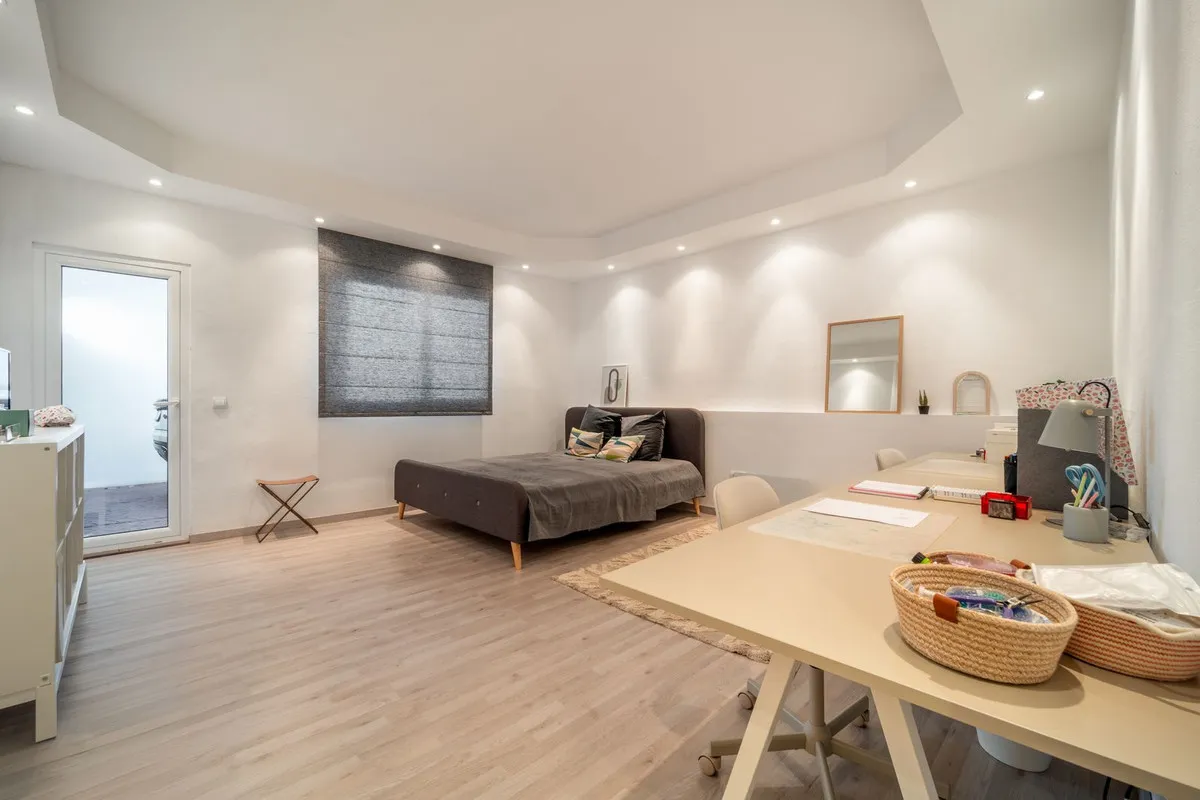 bff5b26d-e8d4-4d24-b5a5-0cb483260e0d