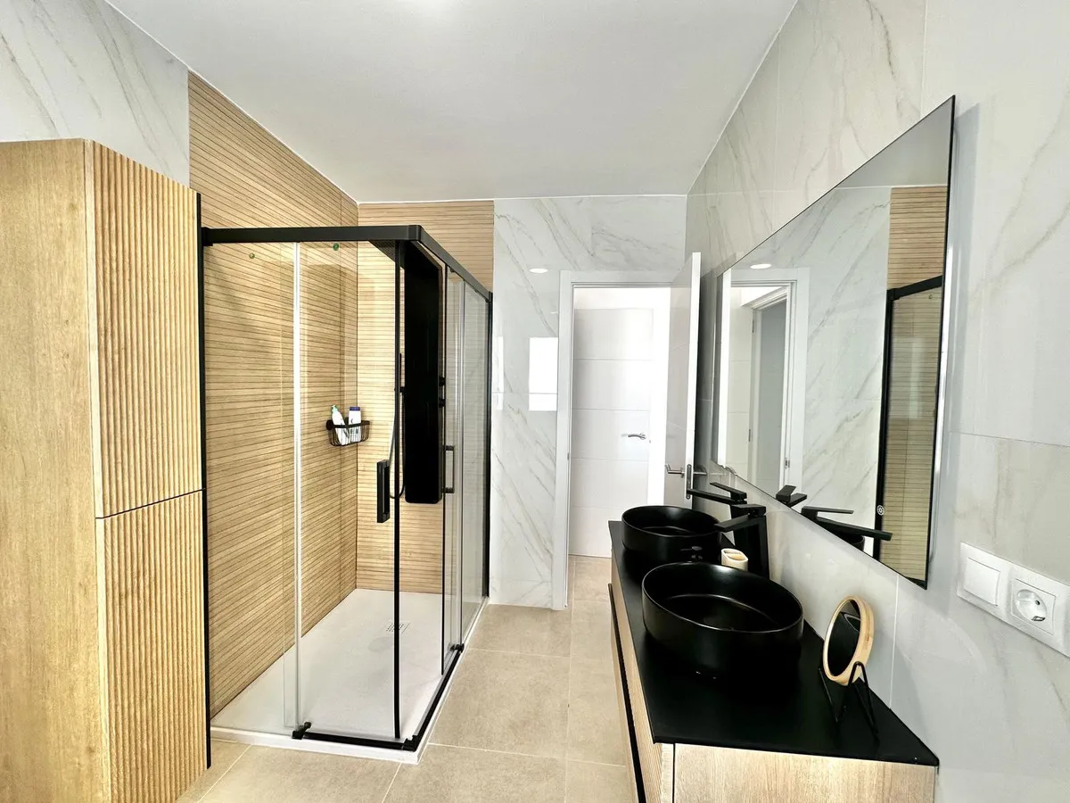 2c2ab494-91ab-4d82-89ac-d6e2907cffea