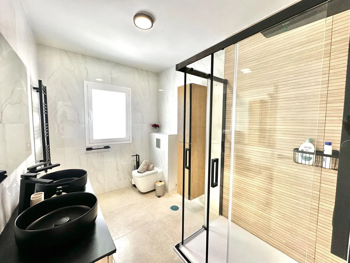 3d907d59-4124-4e60-b8d5-b2d70387c60b