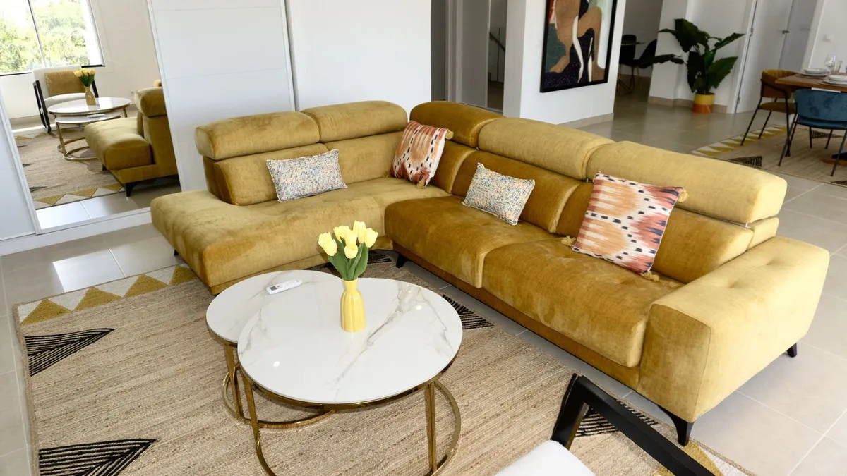 6b87a888-3e8d-40b3-bcf9-c97c735b58e4