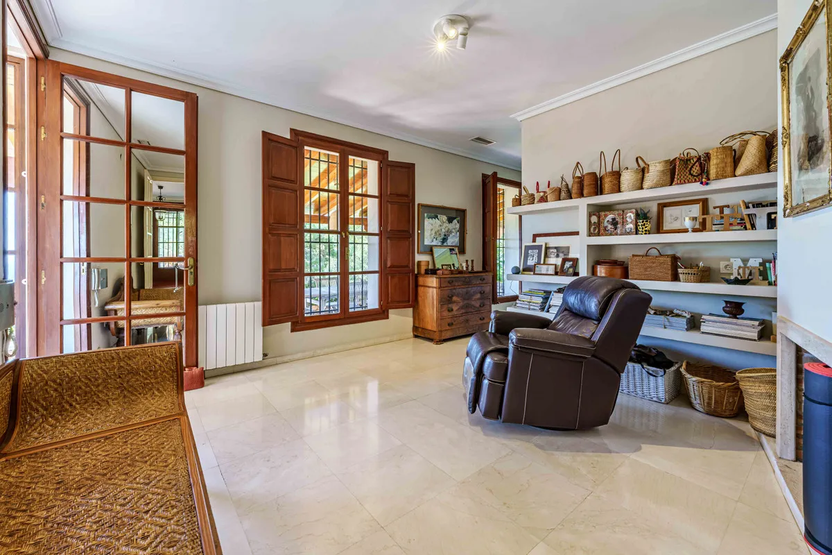 f2eedb47-1a56-4a38-b290-9b3cdf6432cc