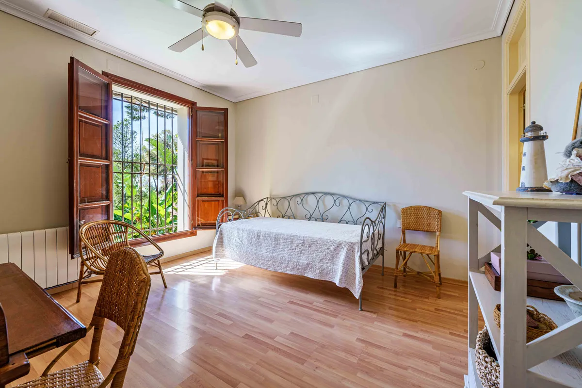 fde57c1e-1181-4c76-89f5-a7ac27625a06