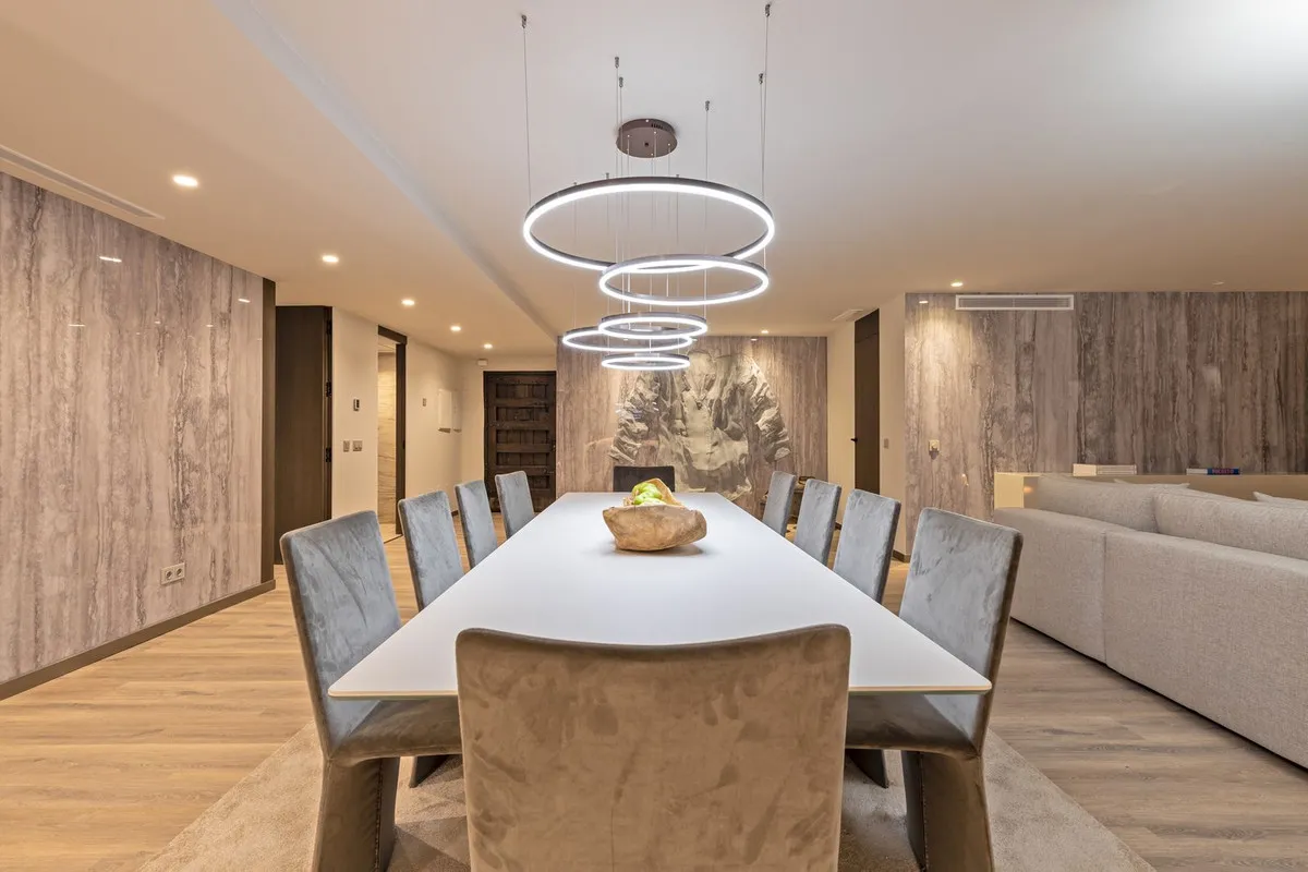 2f9af065-9850-4c09-85f5-4caa1b935070