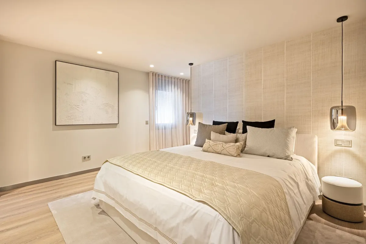 5f9a65ba-f542-4cb9-b74c-de843a2db359