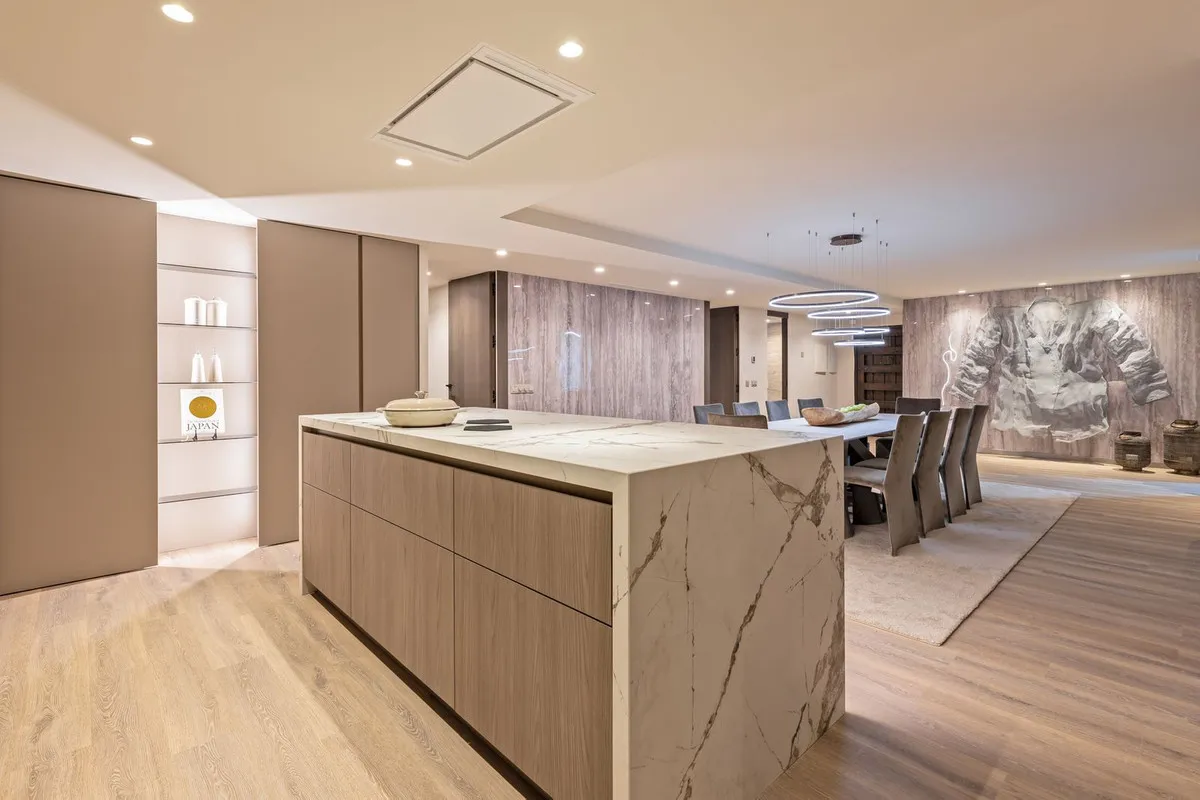 91438269-3263-45a9-82d1-d6e2d055f902