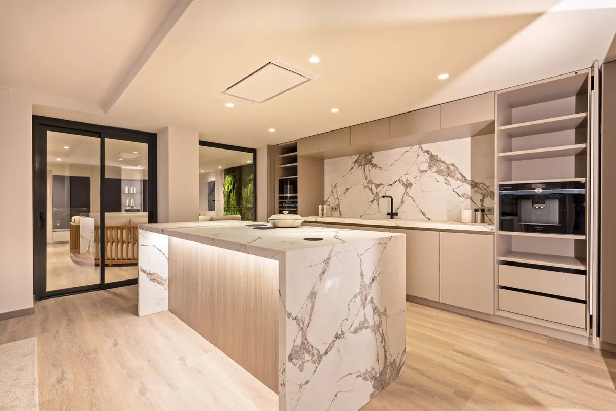 ecddf33a-4364-4421-a065-8a3e02204acc