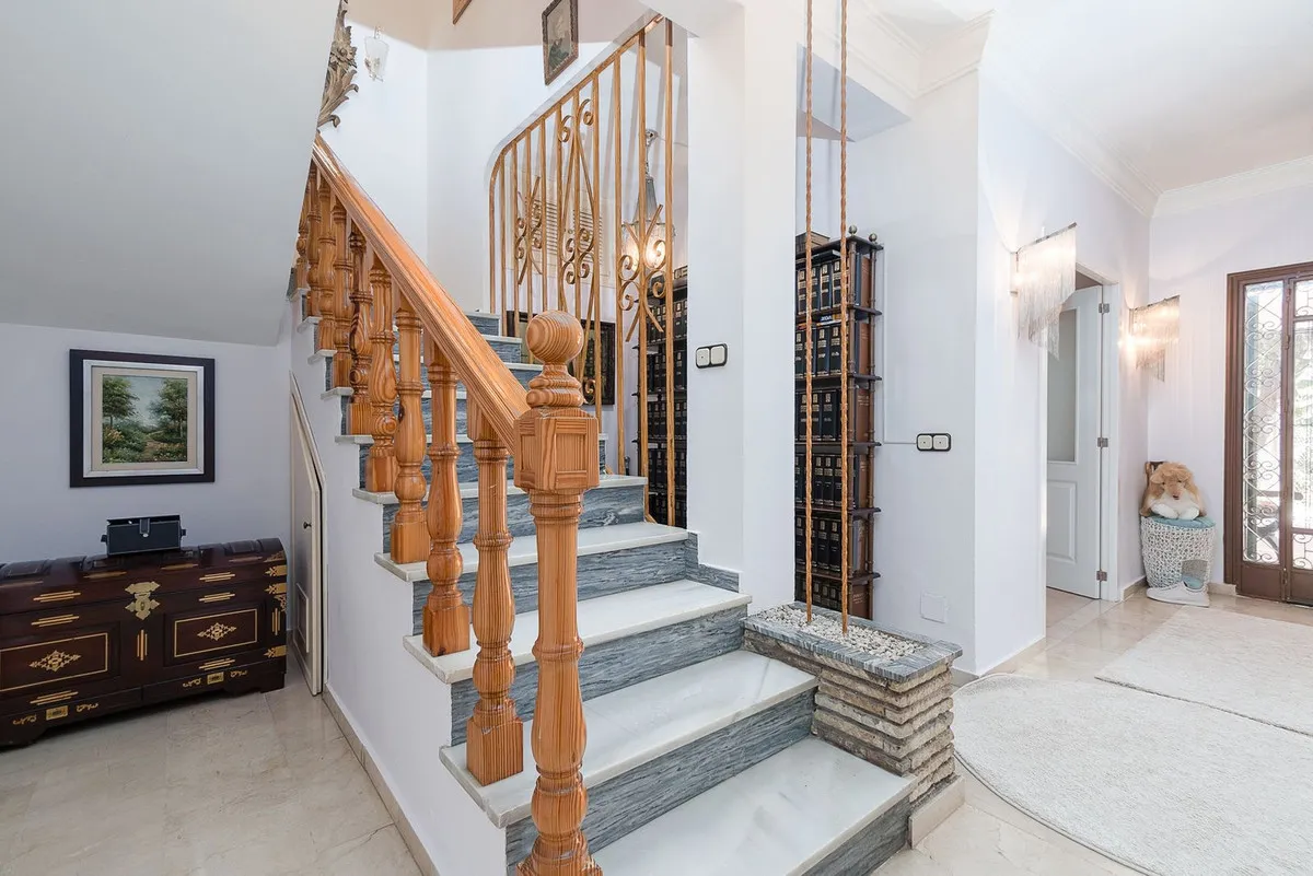 d9089026-065c-4f8e-971d-6d9e8ba11c9c