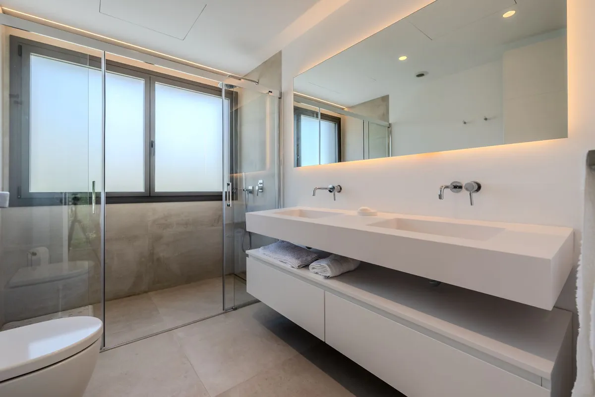 26c3507c-a3f0-43af-bc20-12e5c80d7b64