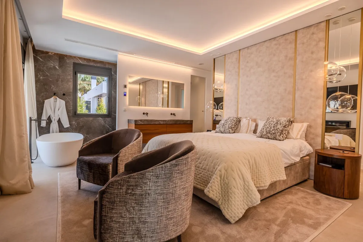 888c1fe8-b3f4-4ae2-8e9c-aa040944b1c9