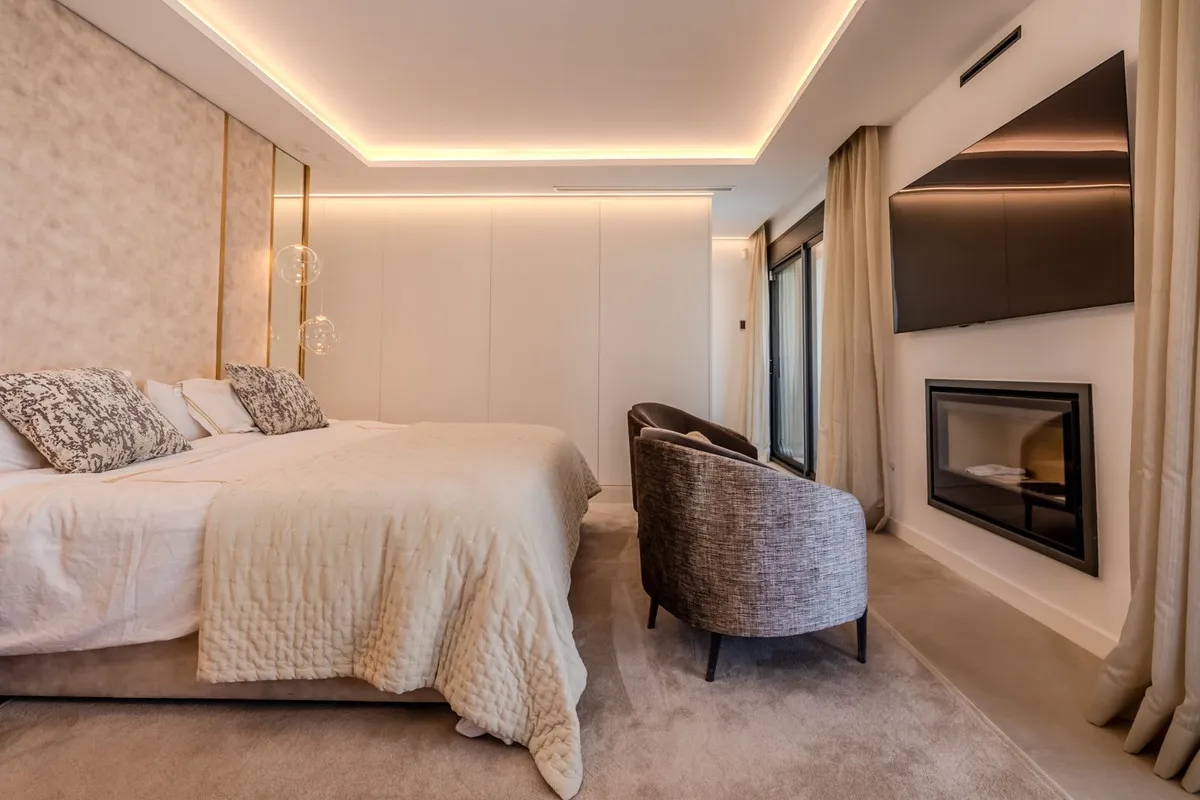 e39ddf24-bb52-41fb-89f1-8714824ec87d