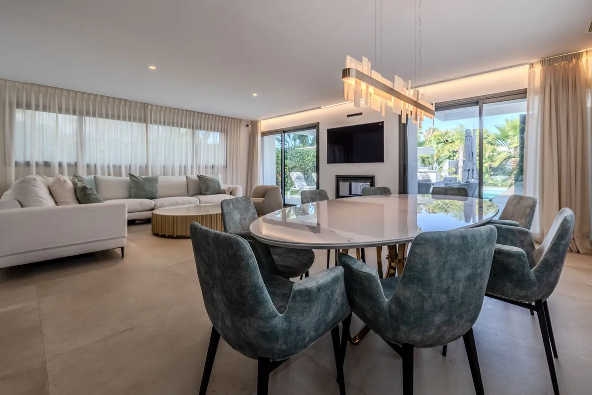 ffe5a174-d720-4b1f-a769-056e1c813ce3