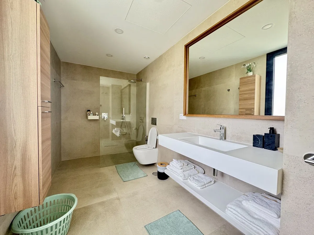 459e1aca-8157-4aea-9d73-196623fb46b7