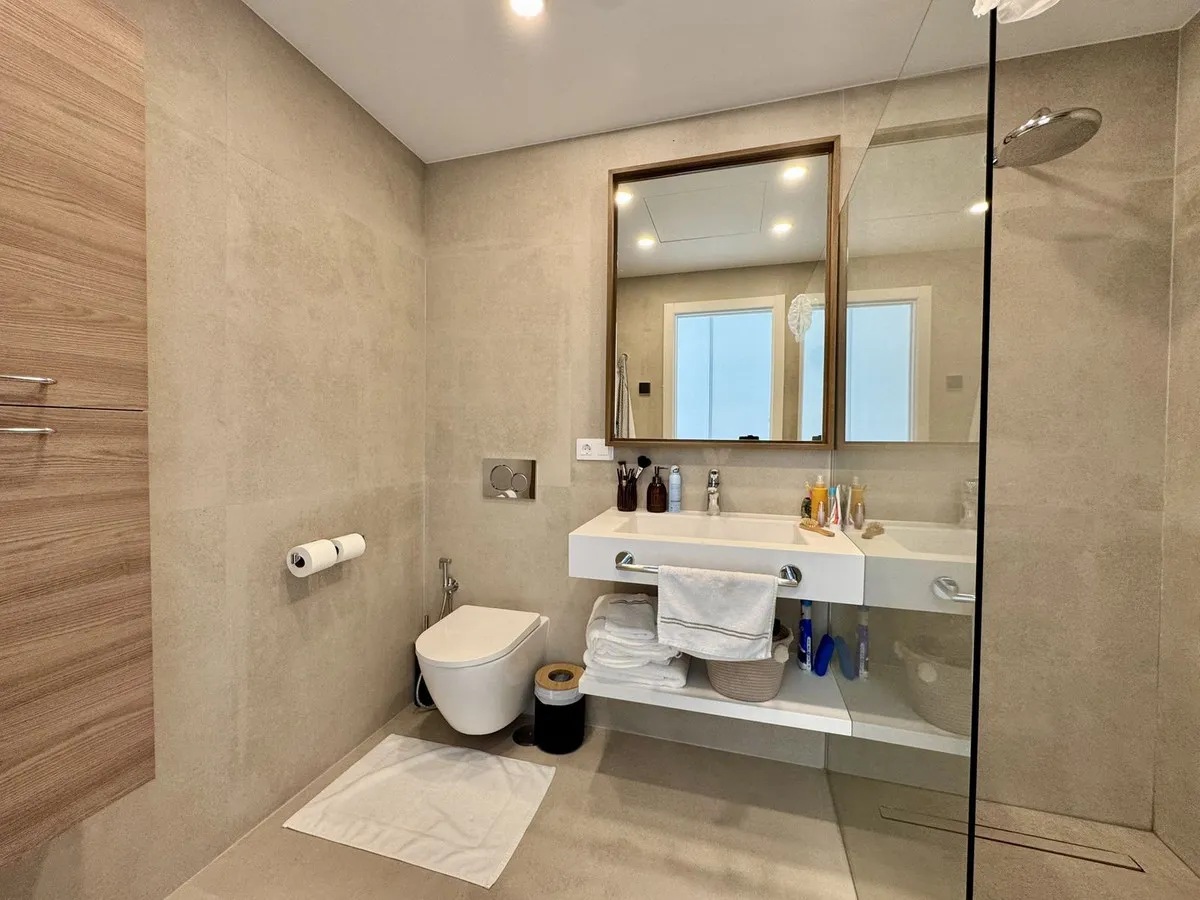 6cebf12b-8d41-4243-ae1d-06877b87d460