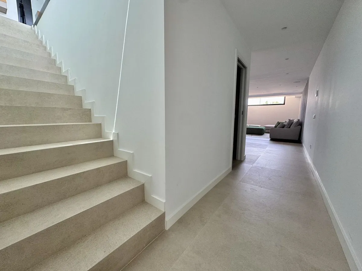 9dfc2ba9-8bda-48f2-bb35-59eed3384a3f