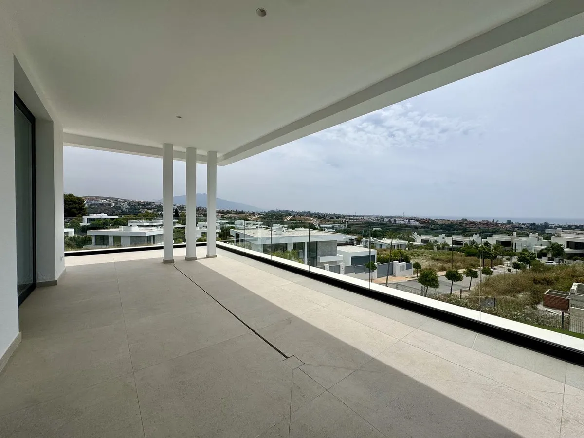 cdcc6cc1-4f74-4b4f-87d4-94fed2c99ae5