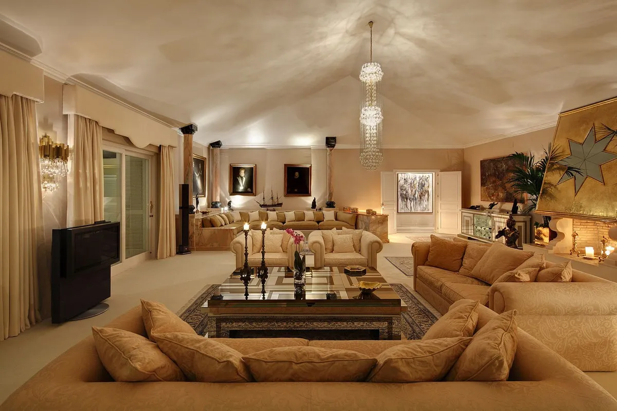 c1aa37ed-cee9-47fd-9243-5acf04b194aa