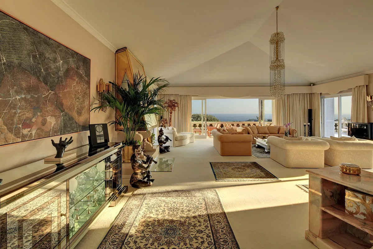 c65e34a8-8a98-4dae-a271-31a7ae373d03