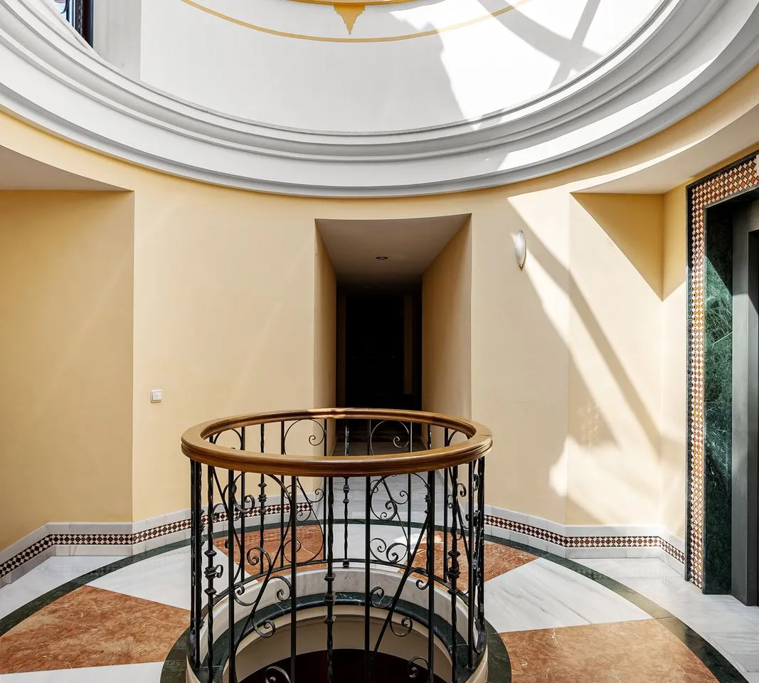 f97ec813-500d-4b70-b85a-cc664628858c