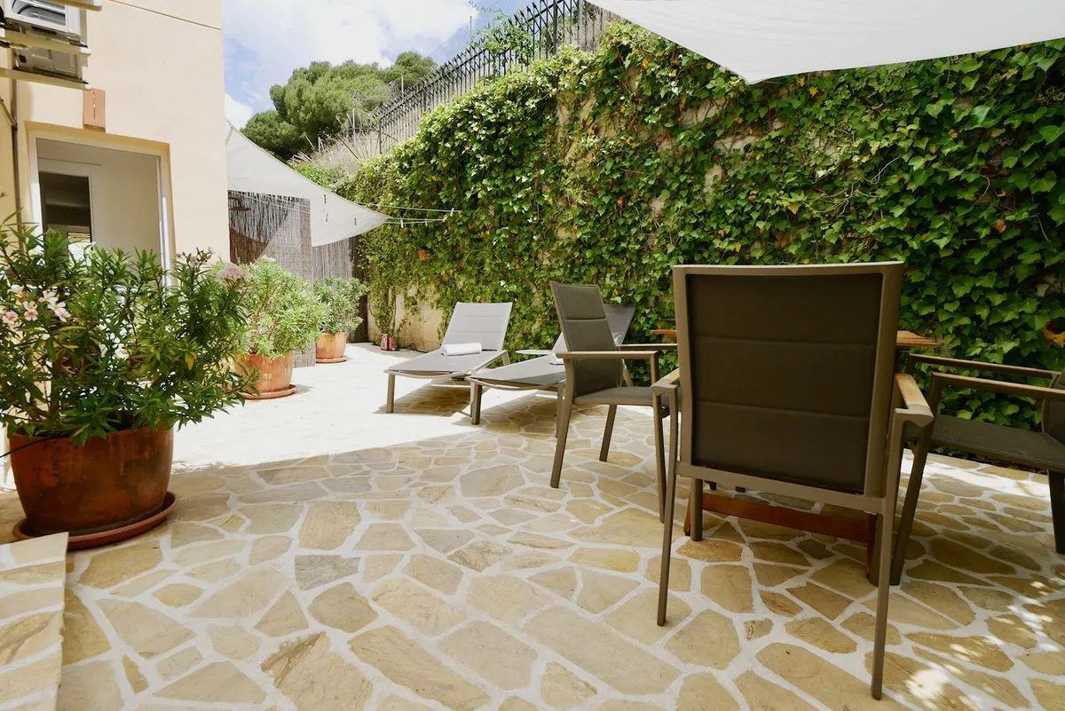 1bf5a54d-846d-4ae3-80e3-3f71ff54c5d8