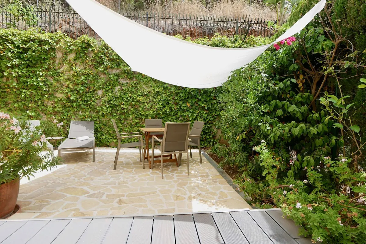 31777029-a639-43f3-b3c3-eeae7205e696