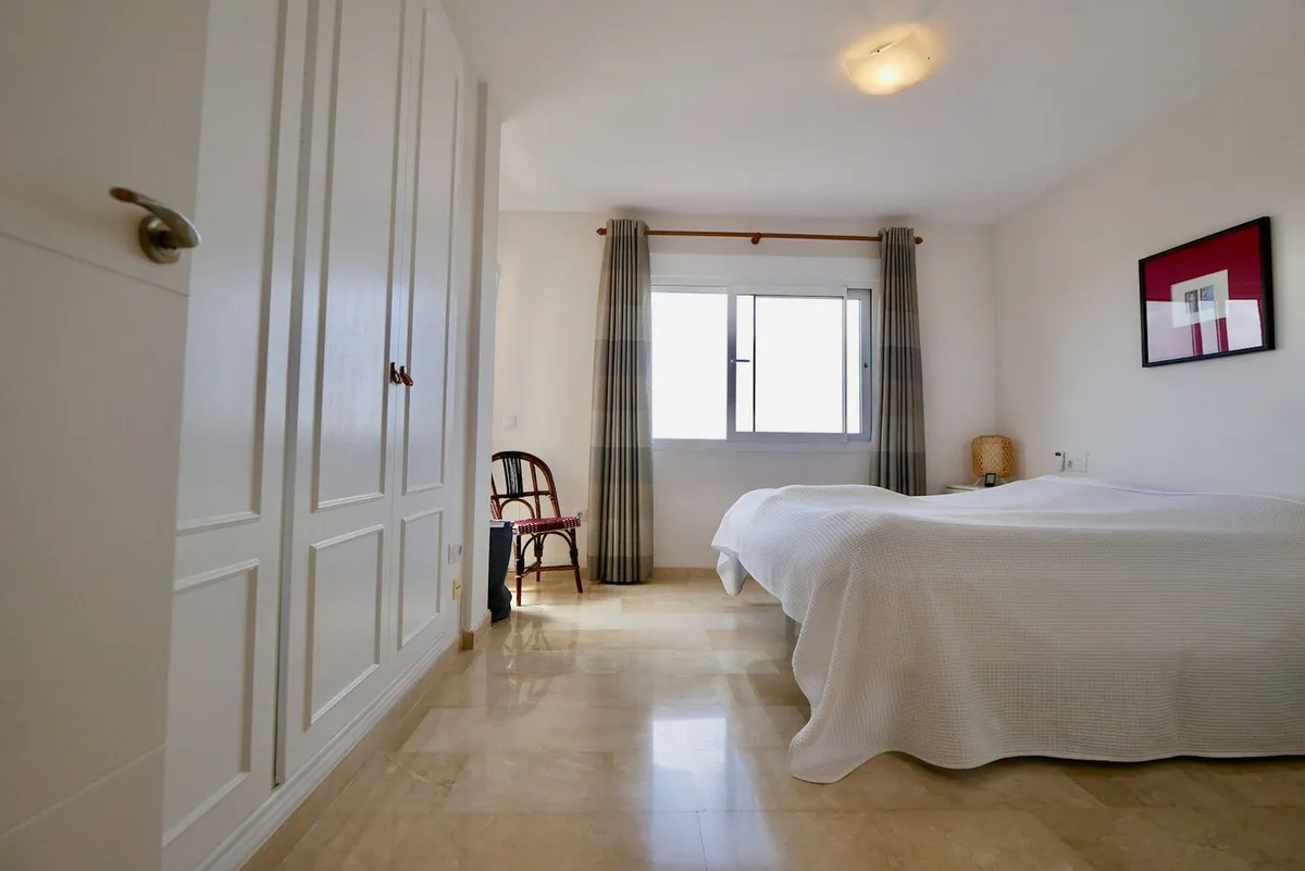 6258d6f3-a3f2-49c3-a2a0-a2b6e2683bea