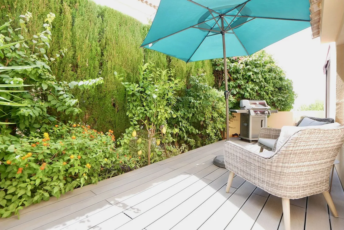 bb3281c9-9fbe-4bf5-b929-f20218be0f75