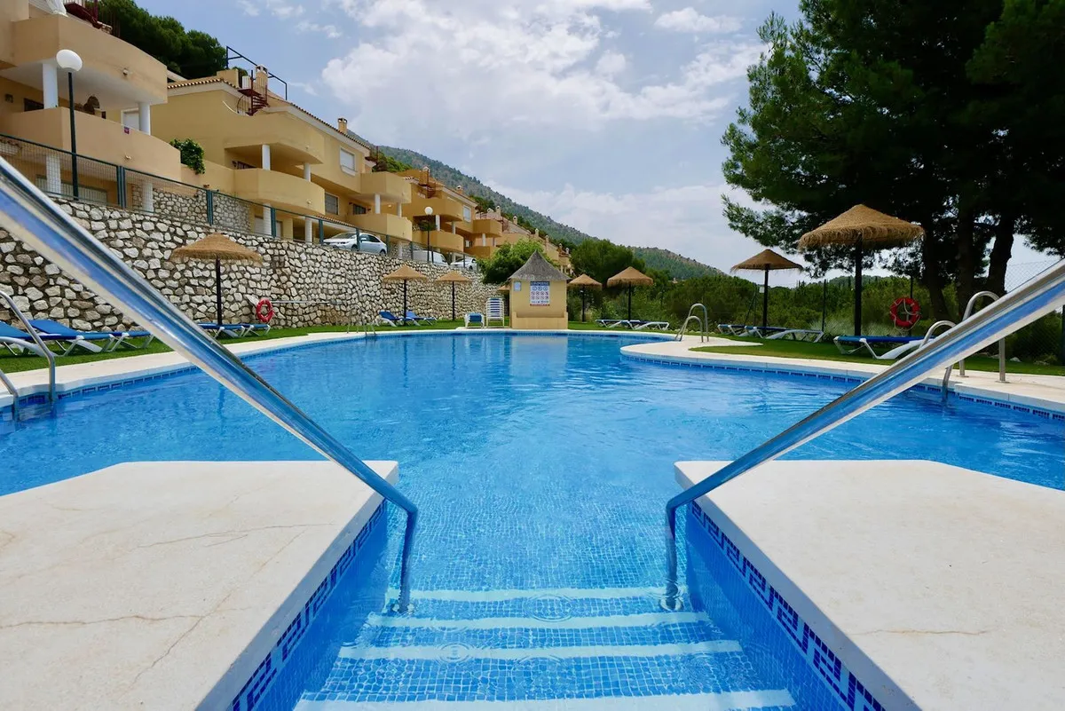 ec03965c-05de-4a81-b8ef-b2d5a2cb54a9