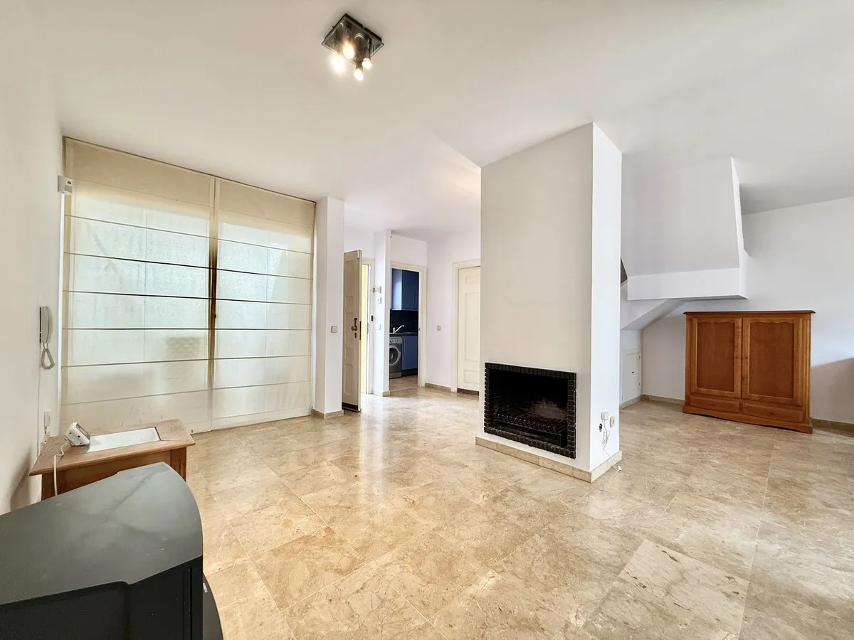 41d56052-5e95-44d7-b963-75c27bf045b8