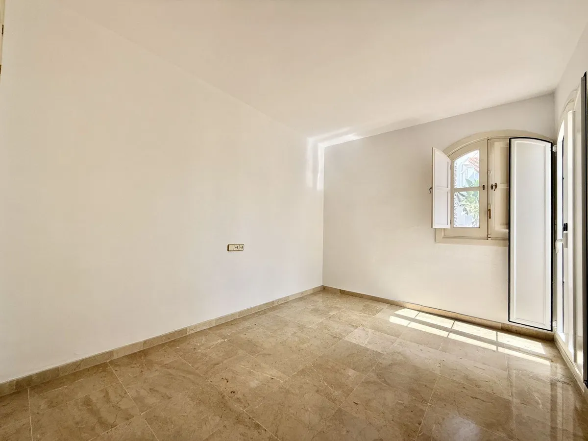 5f7589d4-3f64-48f3-9454-b1decfbb30ac