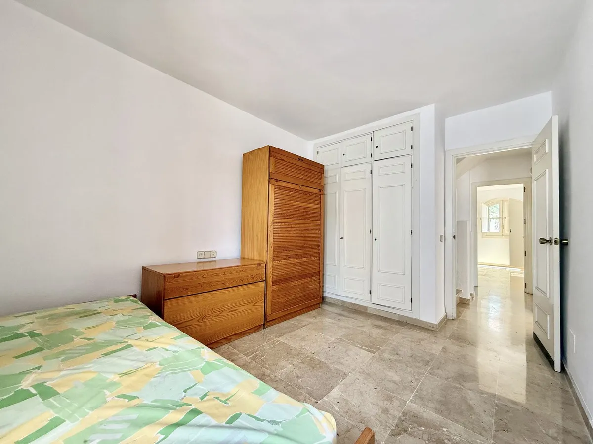 7122596b-b116-42c8-884a-0e8862f935ca