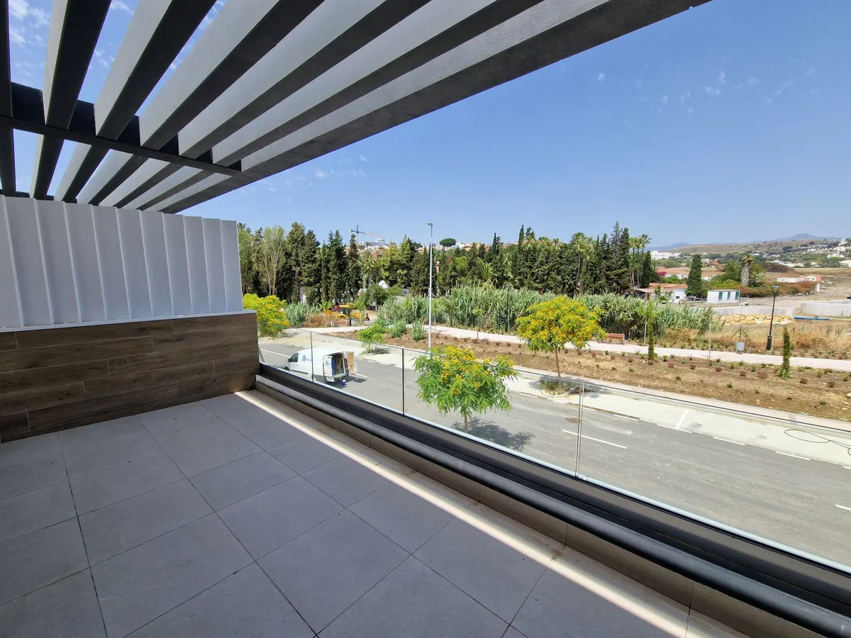 fdbd43fd-93de-4f33-a9cc-7531db190f50