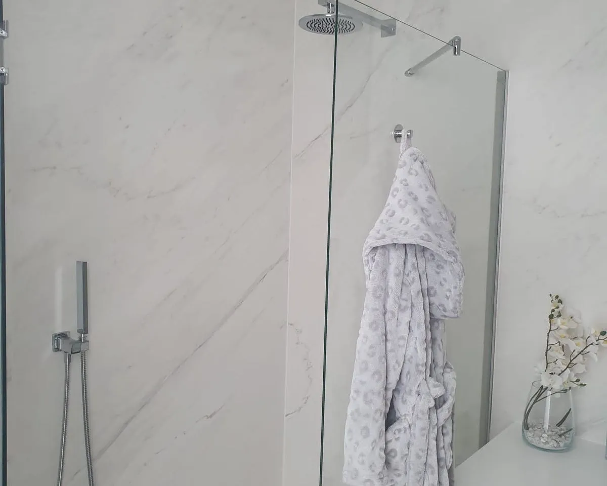 440a2663-bb11-4702-bdd8-2861f04de95b