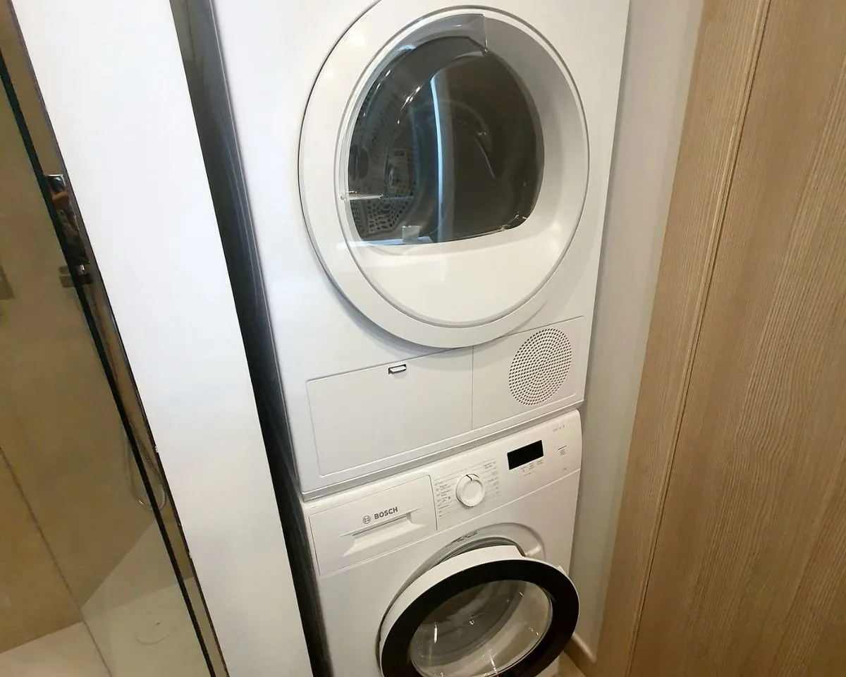 4dbabc25-a33c-4a2a-bf2d-b42677e78c86