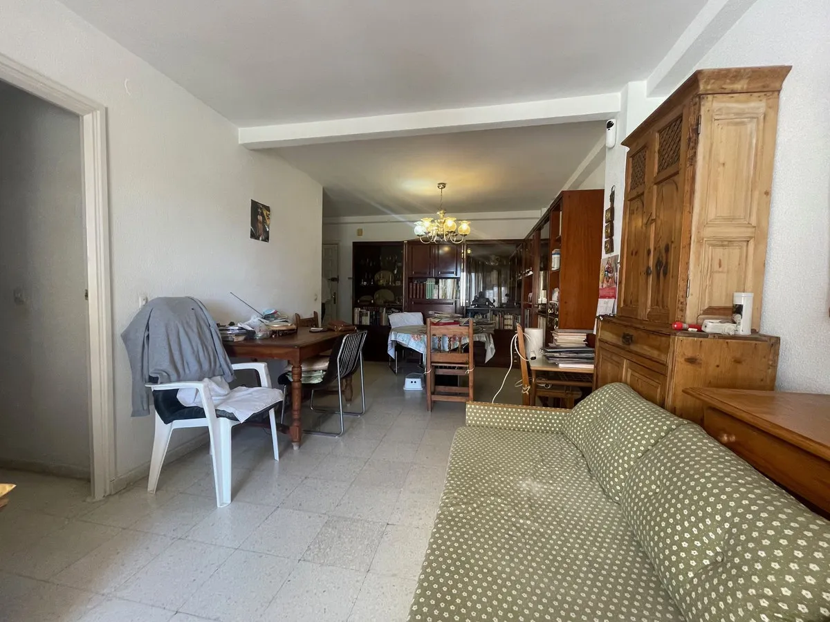 49ec68f6-3e8f-4f7d-90e4-758b2b4fafc3