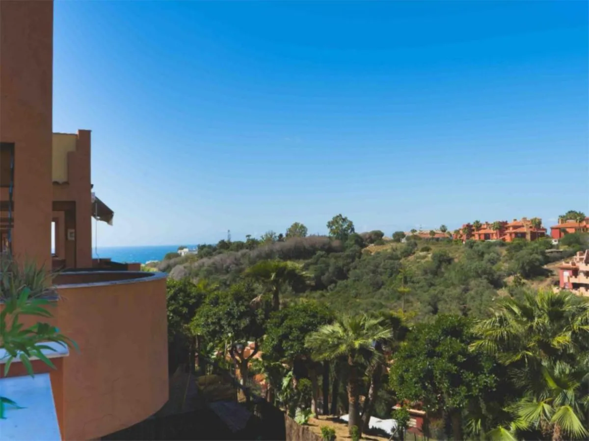 d85897f4-7a1a-4f33-ac56-f546d2a1450e