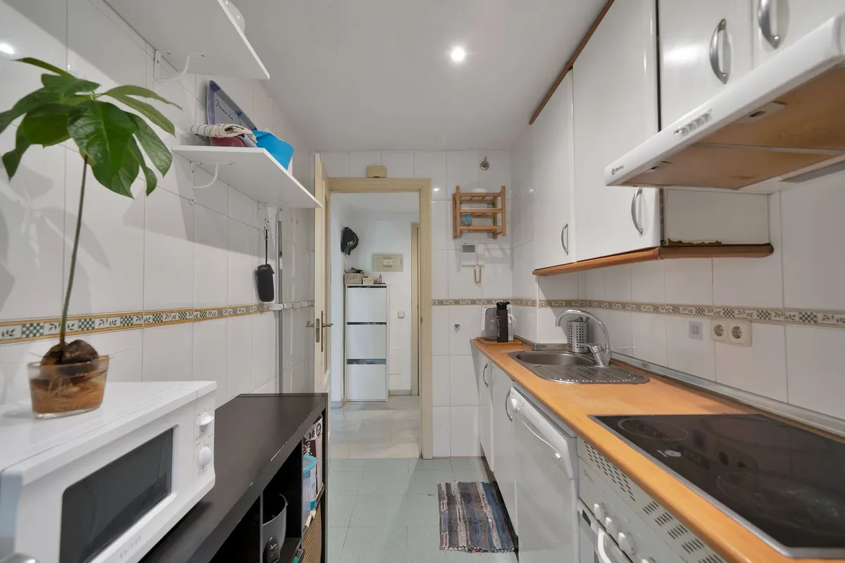 35b72154-e217-445e-b891-3661d0e941a0