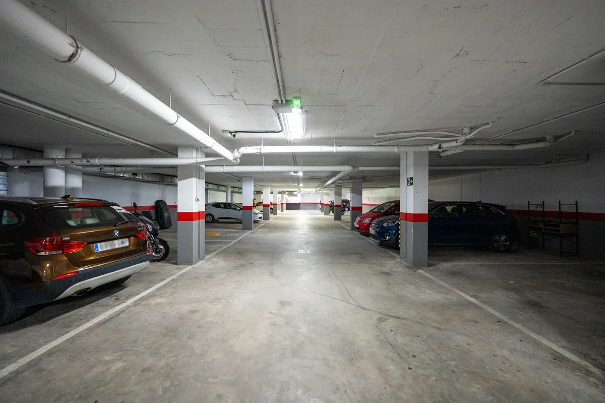 75b468f9-eb99-449d-a927-1798f402a9f3