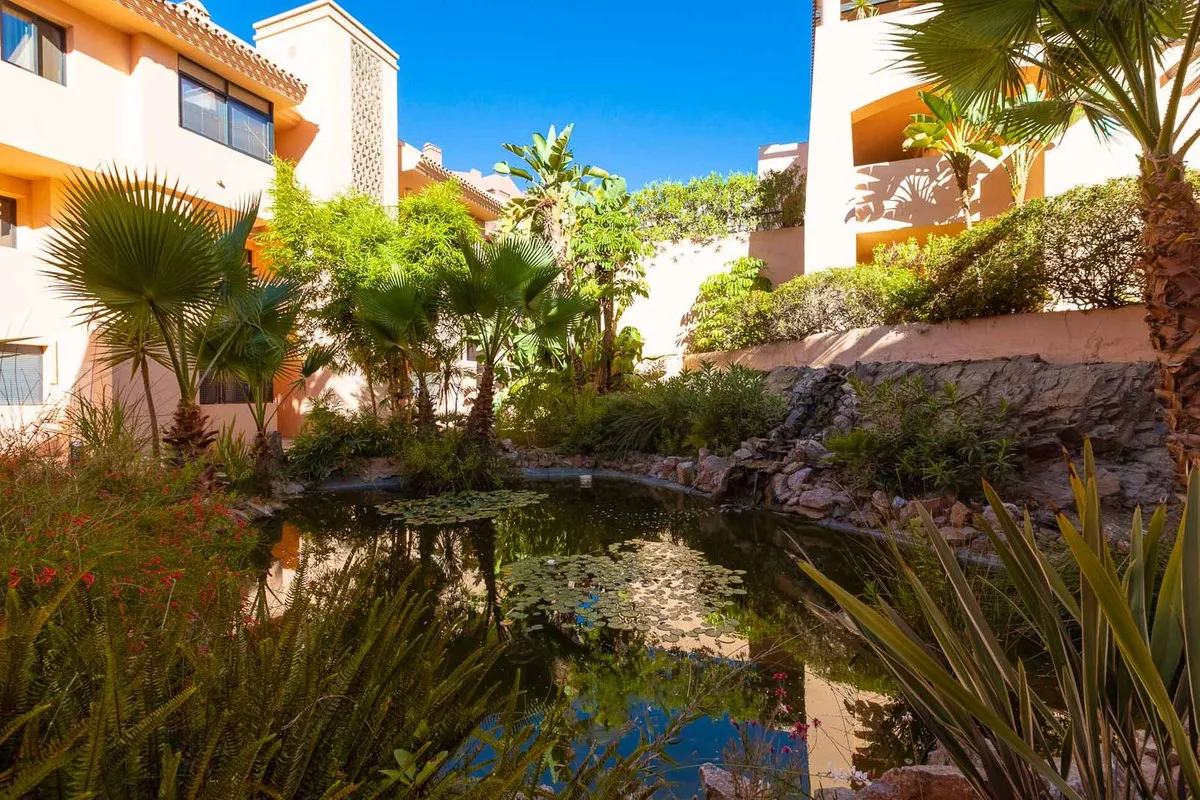 1f8e554b-e6cc-49f2-8eaa-d49c2bf8a522