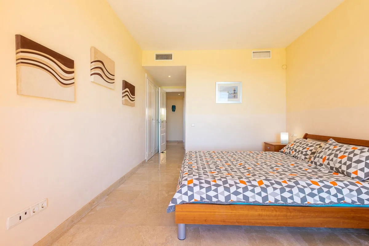 39b9dbc5-be42-420c-aa1c-e84193cdb5ec