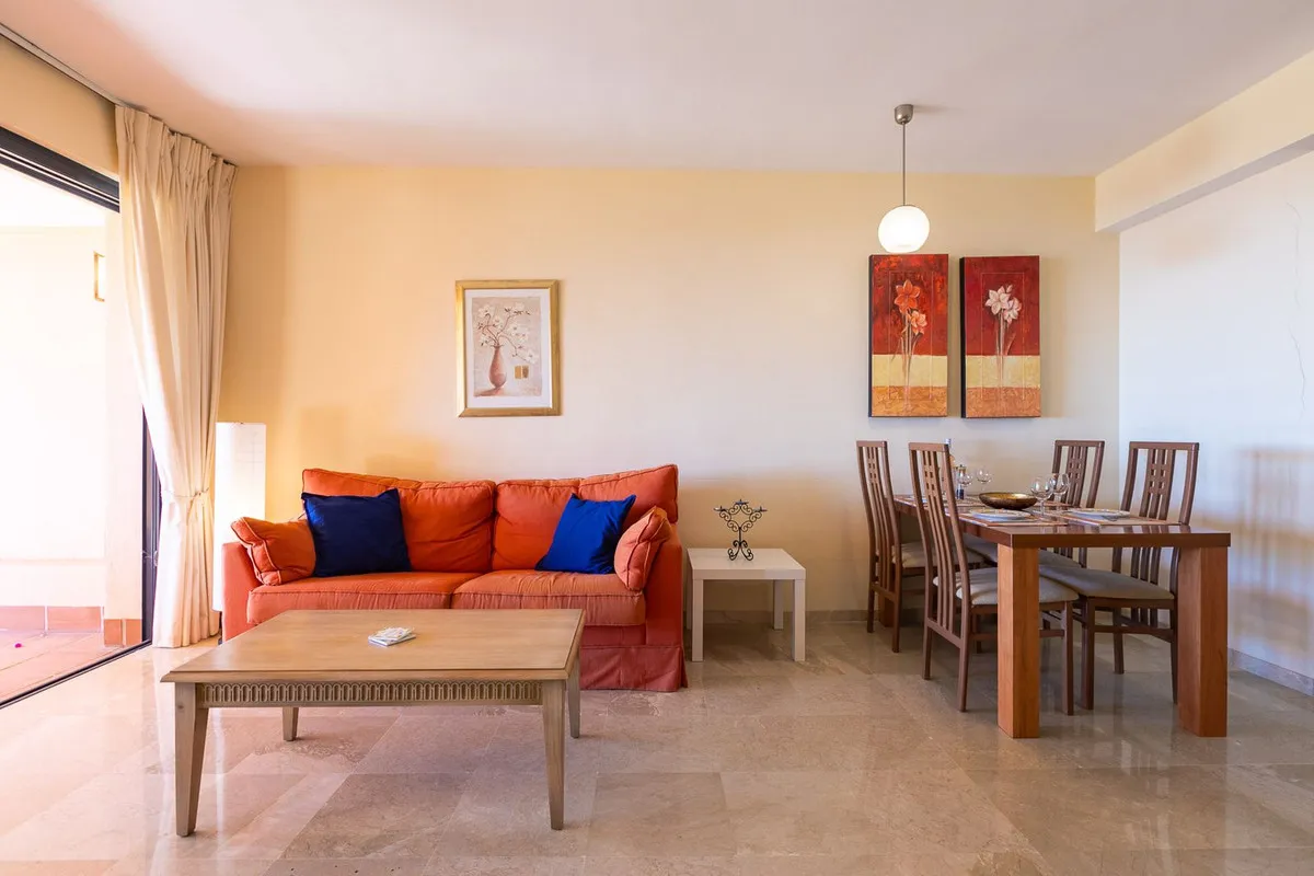 5dc13714-fd3b-4e87-99a7-d6e2461fc18d