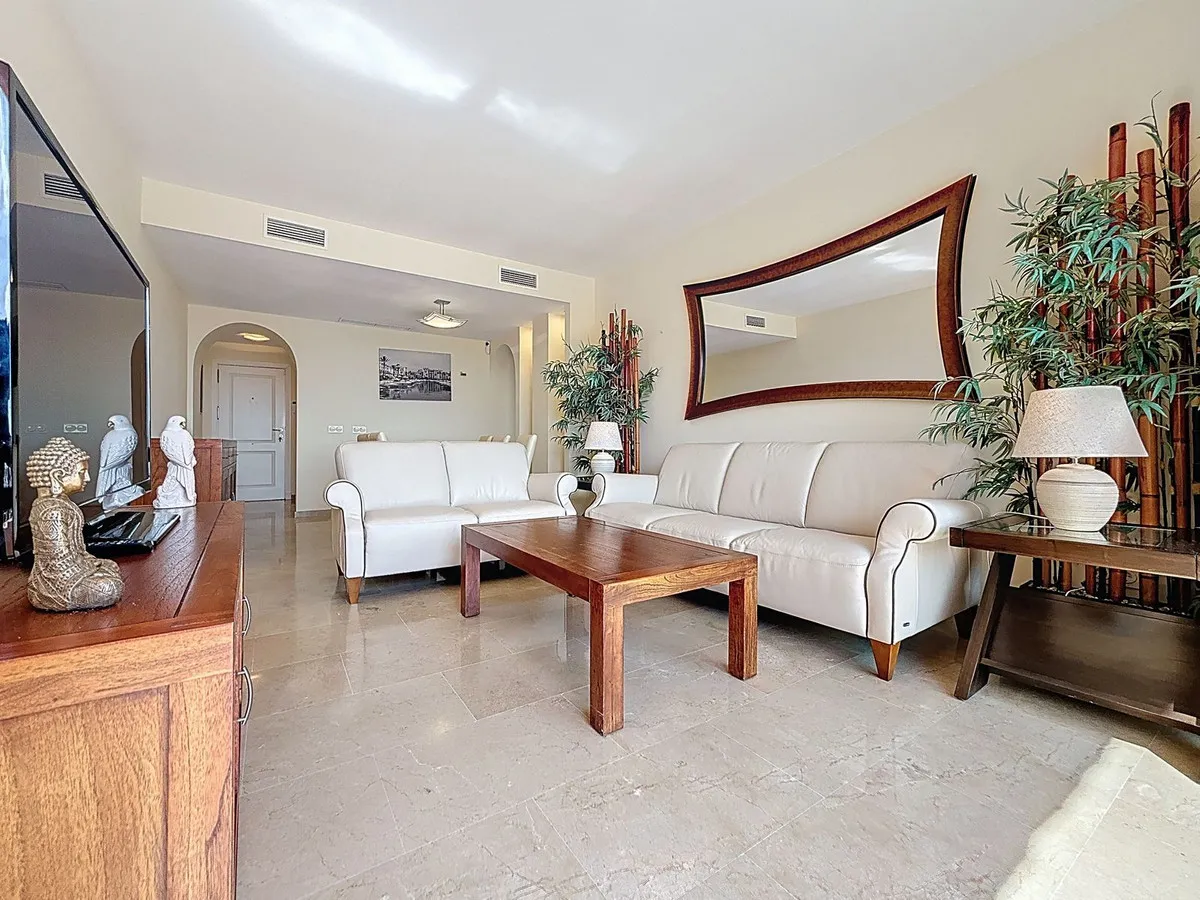 7381d8aa-4a5e-4db6-99dc-c4d8e0f91548