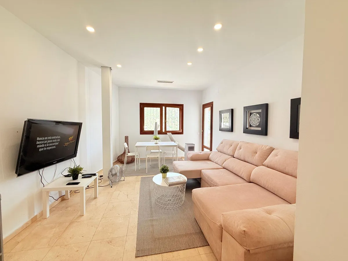 ad37ce8a-3b21-4d7f-96cb-c302c1e796b1