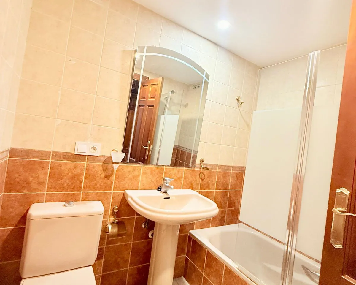 b469f3a0-7c62-4857-8446-e4c65913c69c