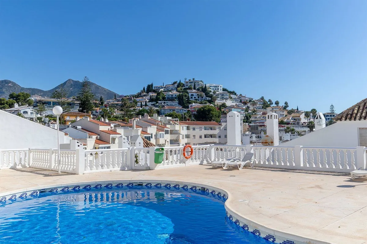 10035d1e-4513-4197-a81e-a36f3f47a14e