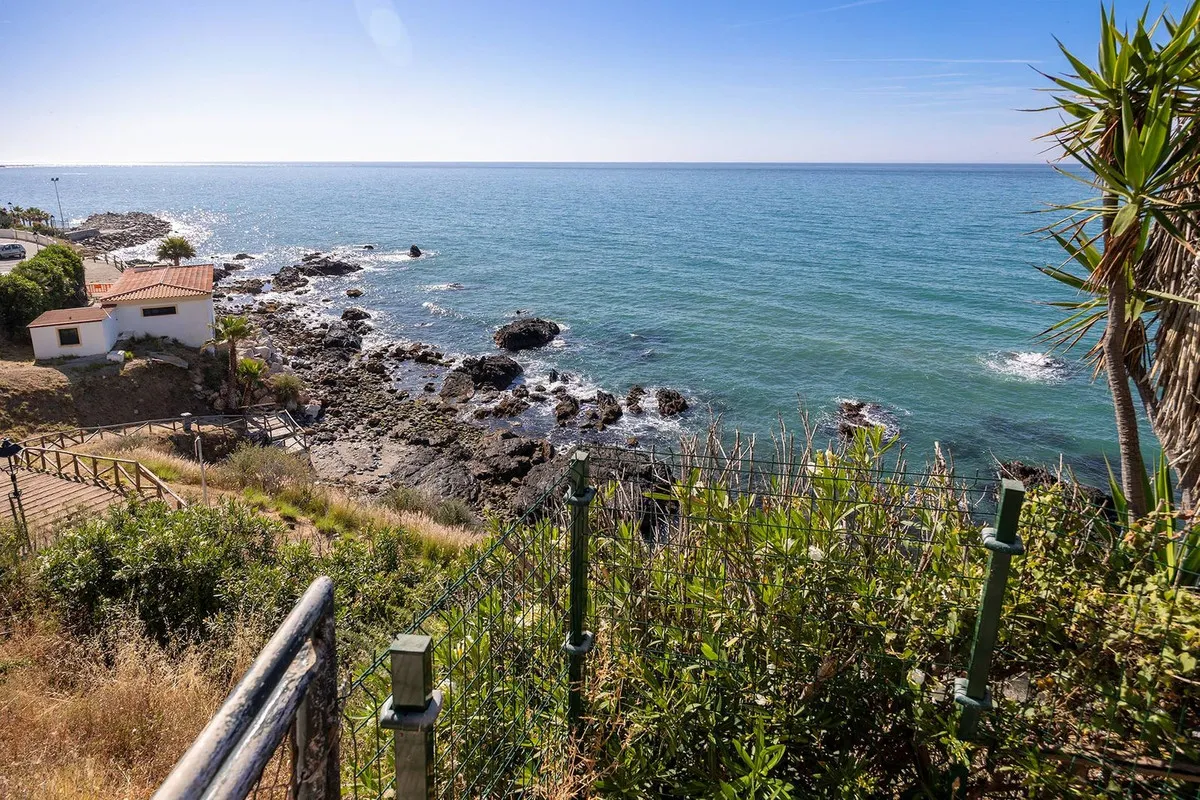 b33baca5-c397-4275-84dc-f5de5ee603d7