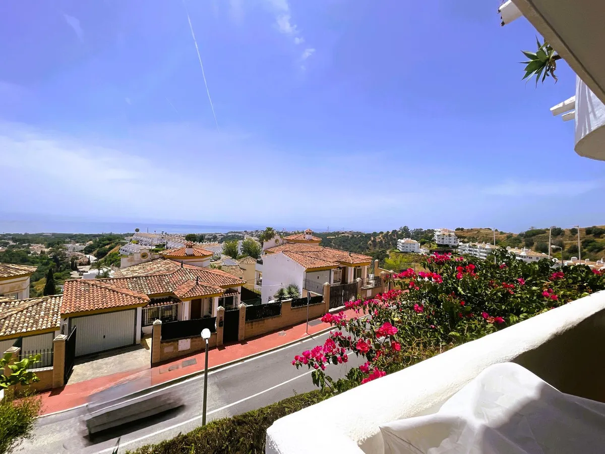 d9122db0-1925-453b-a054-7efbe7e5b324